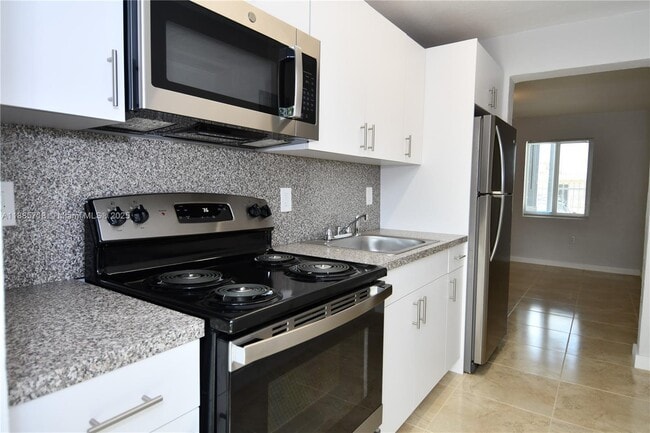 Building Photo - 1398 NW 61st St