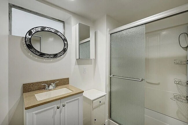 Building Photo - Classic Fauntleroy Home on a Spacious Lot ...