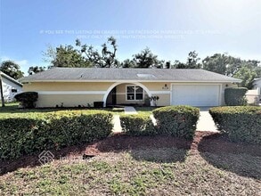 Building Photo - 7210 Meadowbrook Dr