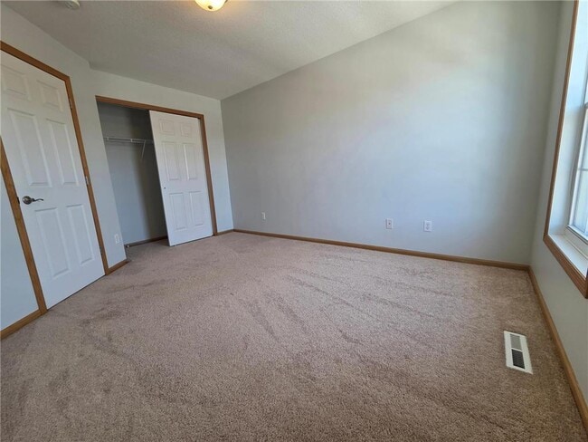 Building Photo - 15842 Frisian Ln