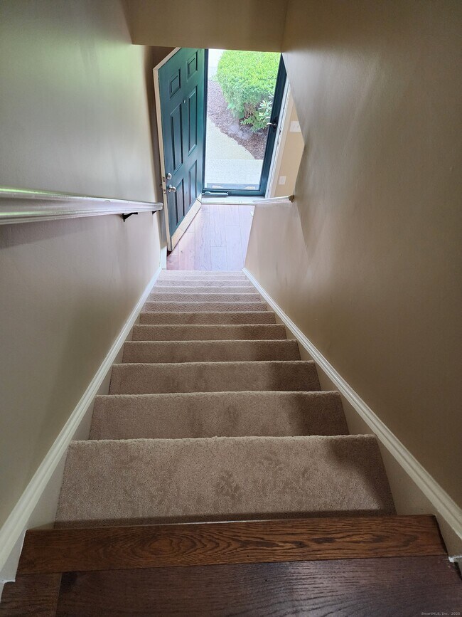 Building Photo - 52 Glen Ridge Ct