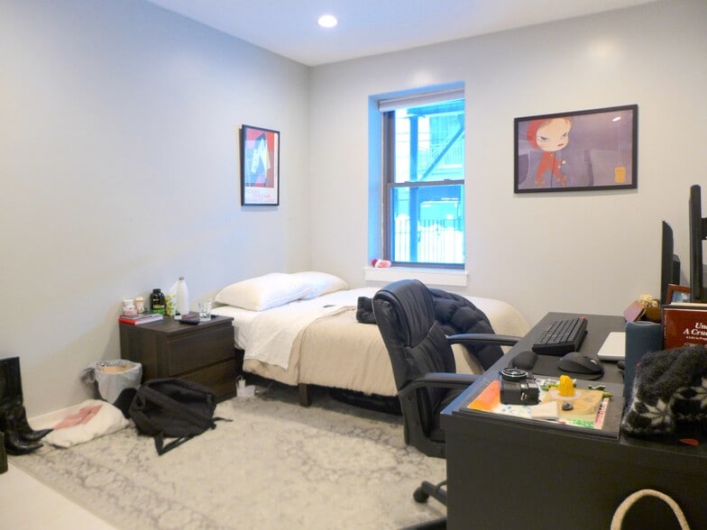 Building Photo - 483 Massachusetts Ave