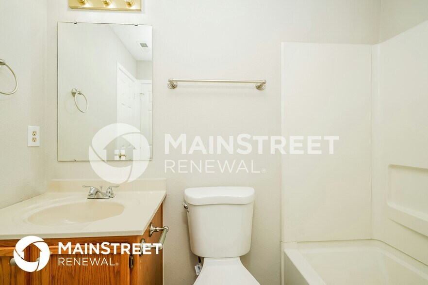 Building Photo - 1146 Freemont Ln