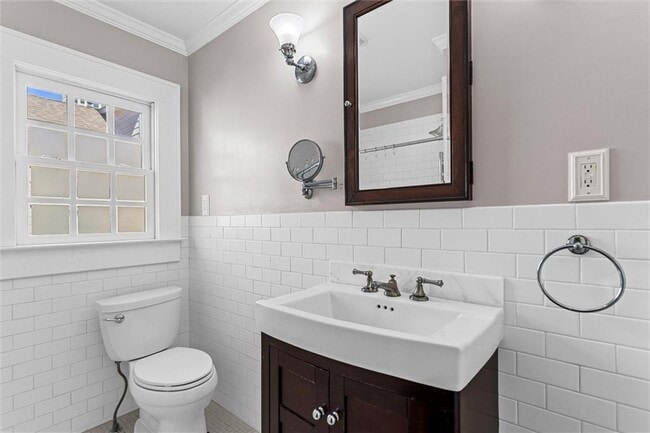 Building Photo - 1219 State St NW