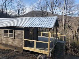 Building Photo - 1566 Old Mill Rd