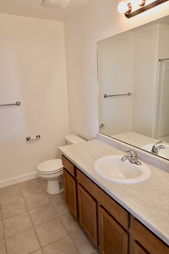 Building Photo - 15104 S Wild Horse Wy