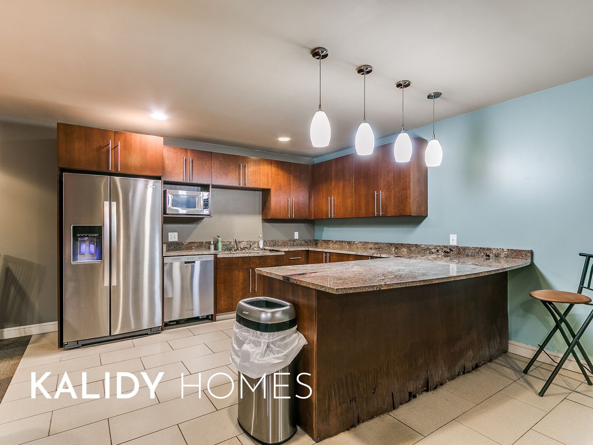 Building Photo - 5900 Mosteller Dr