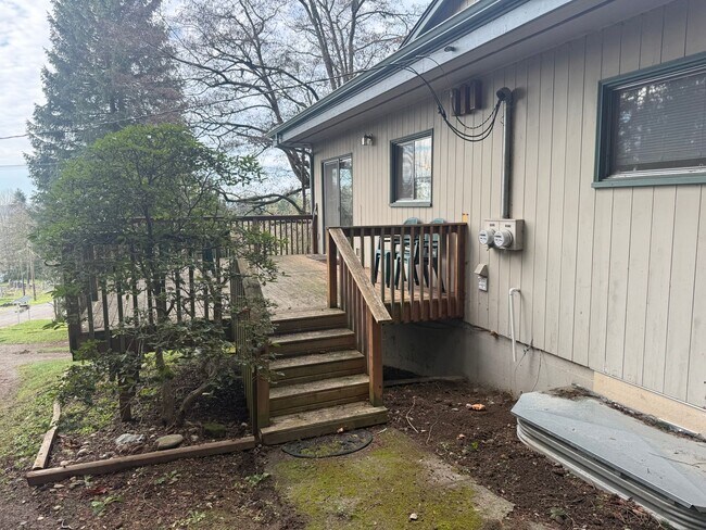 Building Photo - Hunter - Anderson Road