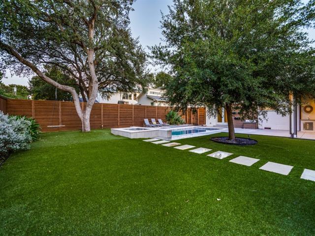 Building Photo - 5615 Brookstown Dr