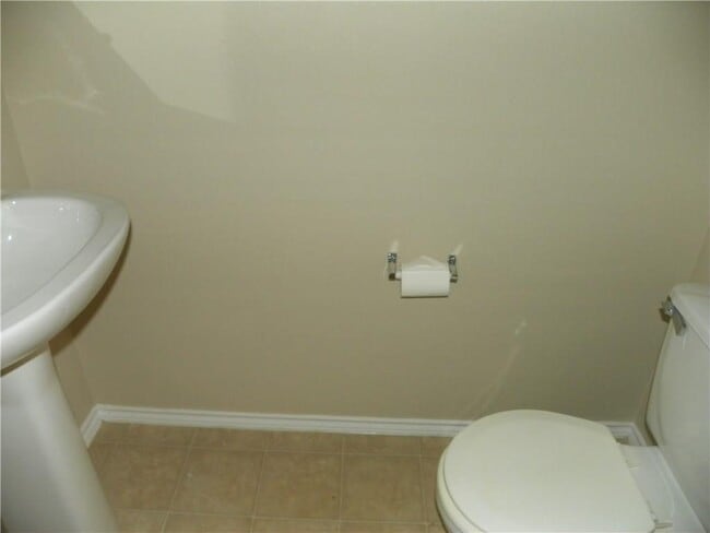 Building Photo - 14001 Cambourne Dr