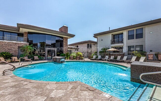 Building Photo - 6900 E Princess Dr