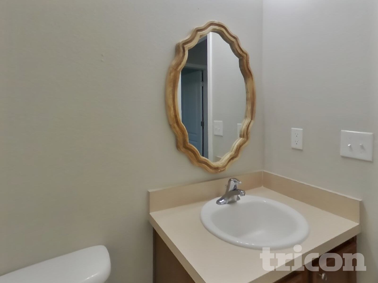 Building Photo - 464 Harley Dr