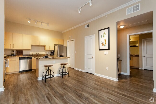 Building Photo - 3310 Fairmount-14405