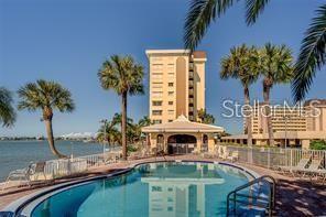 Building Photo - 4650 Cove Cir