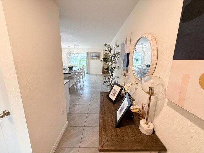 Building Photo - Spacious 4-Bedroom Home with Granite Count...