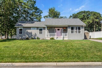 Building Photo - 210 Mermaid Dr