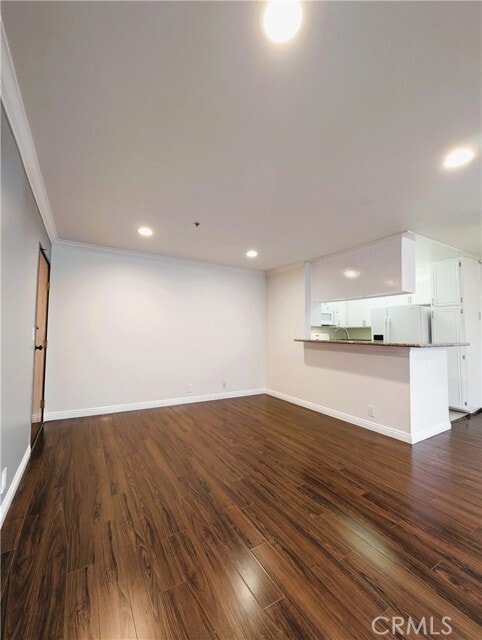 Building Photo - 11162 Camarillo St