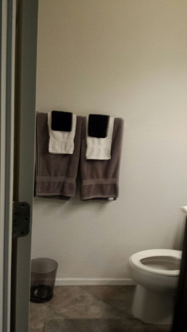 Building Photo - 2 bedroom /2 bath with a garage located in the  Popular Muirfield Village Townhomes