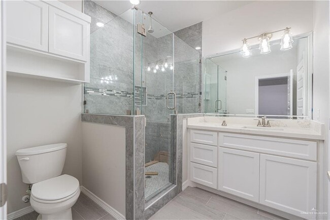 Building Photo - 16 Sherman St