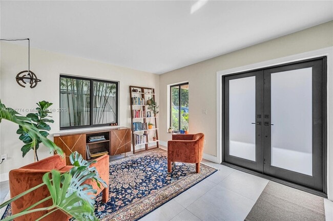 Building Photo - 2965 SW 25th Ter