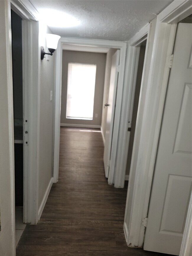 Building Photo - 7200 W T C Jester Blvd