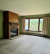 Building Photo - 606 Vilas St