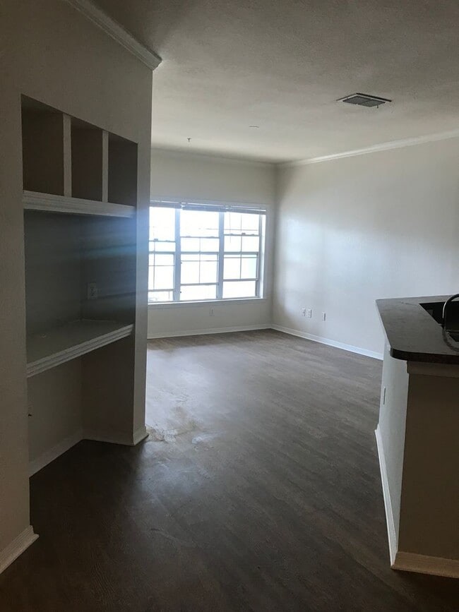 Building Photo - 3621CR#725(75)