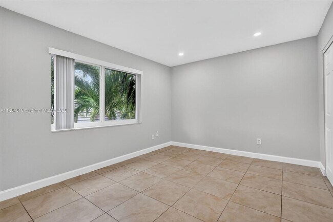 Building Photo - 7705 Camino Real