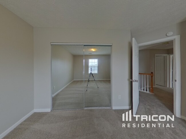 Building Photo - 1740 Courtyard Ln