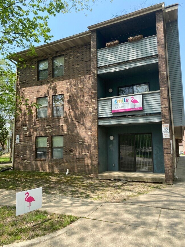 Building Photo - 506 W Elm