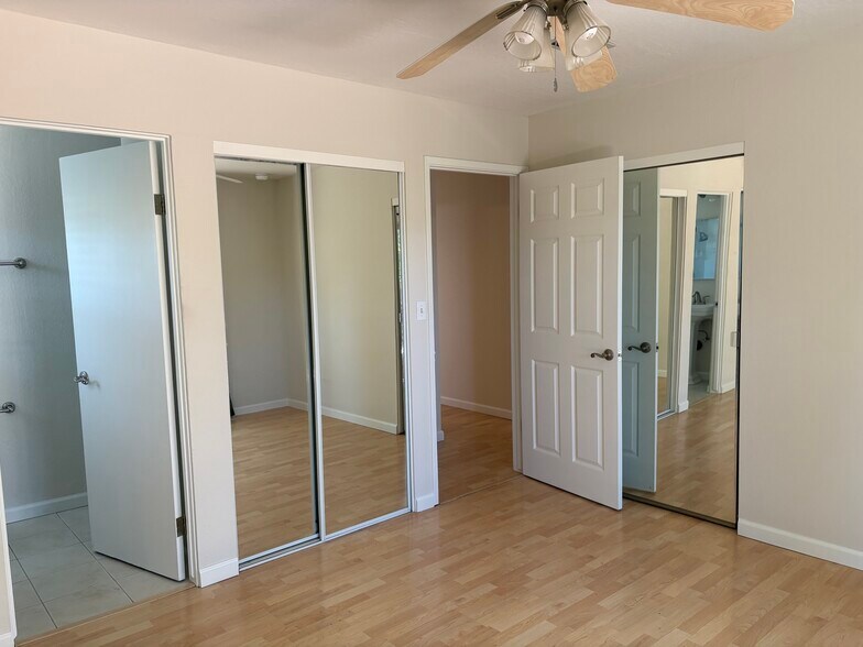 Building Photo - 2183 San Antonio Pl