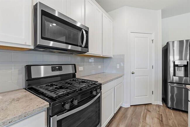 Building Photo - 3053 Mill Run Bnd