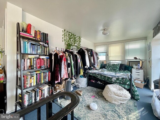 Building Photo - 416 N 31st St