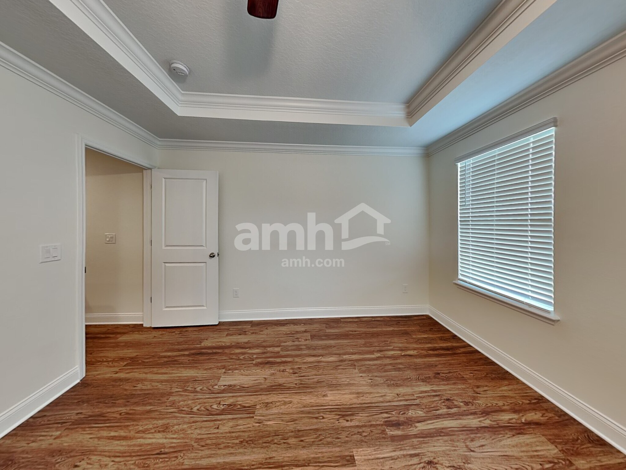 Building Photo - 6086 Little Blf Cir