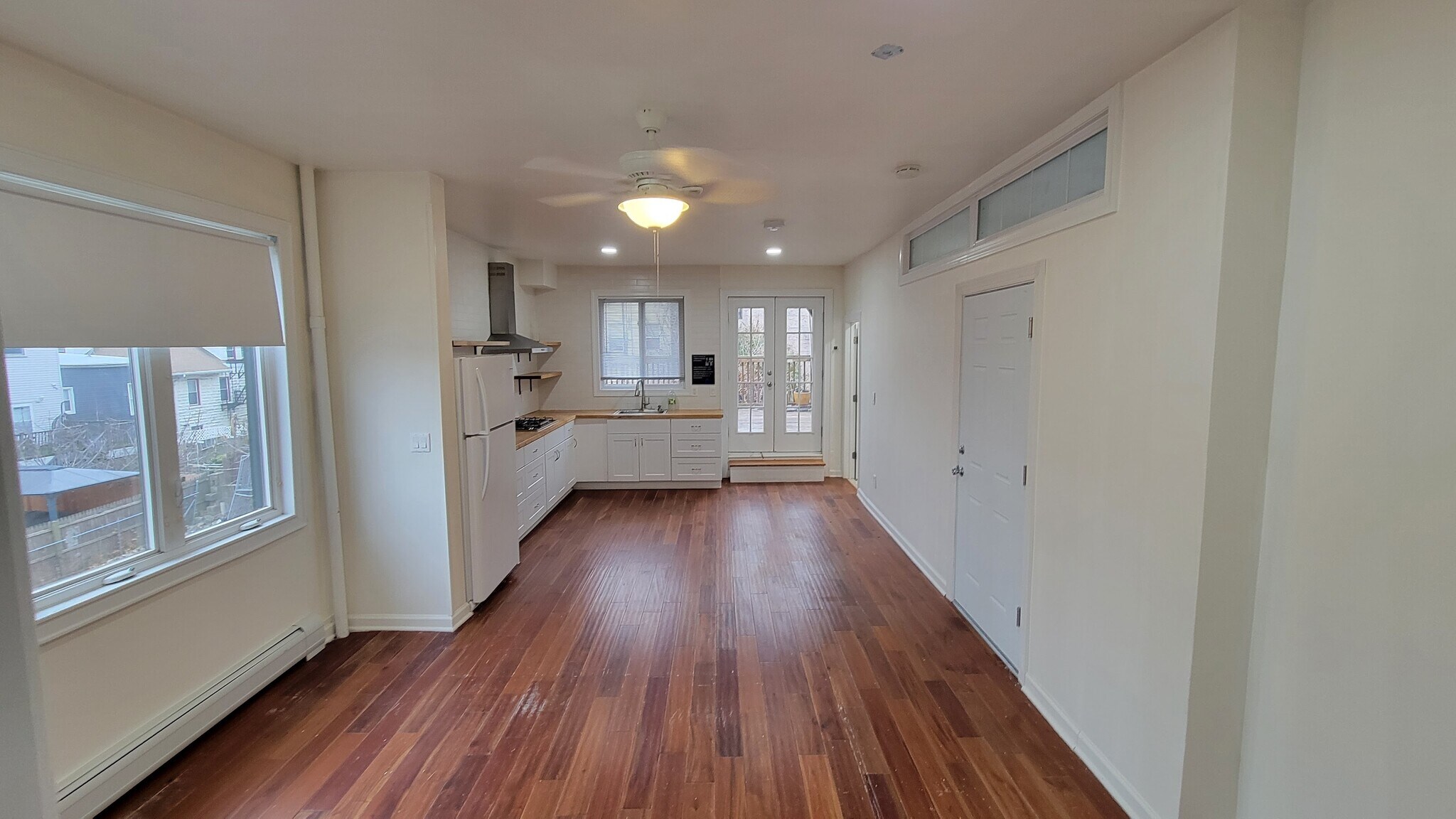 Building Photo - 19 70th St