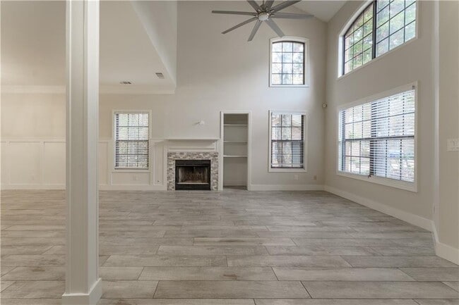 Building Photo - 642 Granby Hill Pl