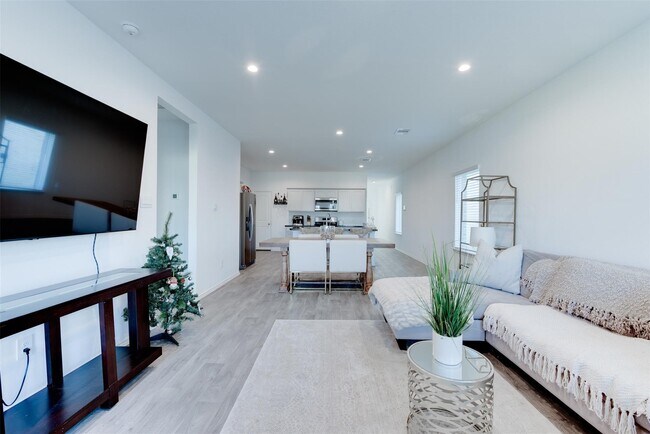 Building Photo - 5339 Tuscany Hills Ln