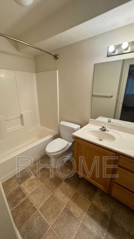 Building Photo - 1321 W 1520 N