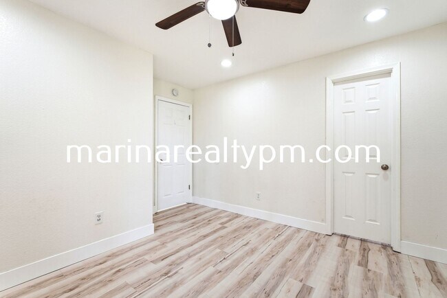 Building Photo - Home Sweet home-Beautiful remolded 3 bedroom 2 bathroom