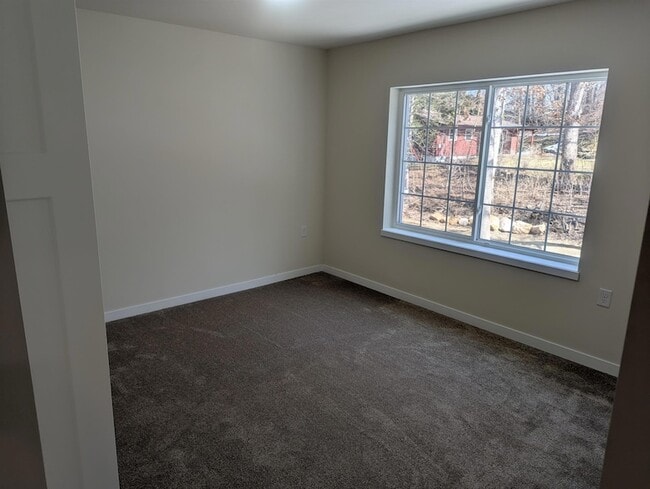 Building Photo - 4719 Burma Rd