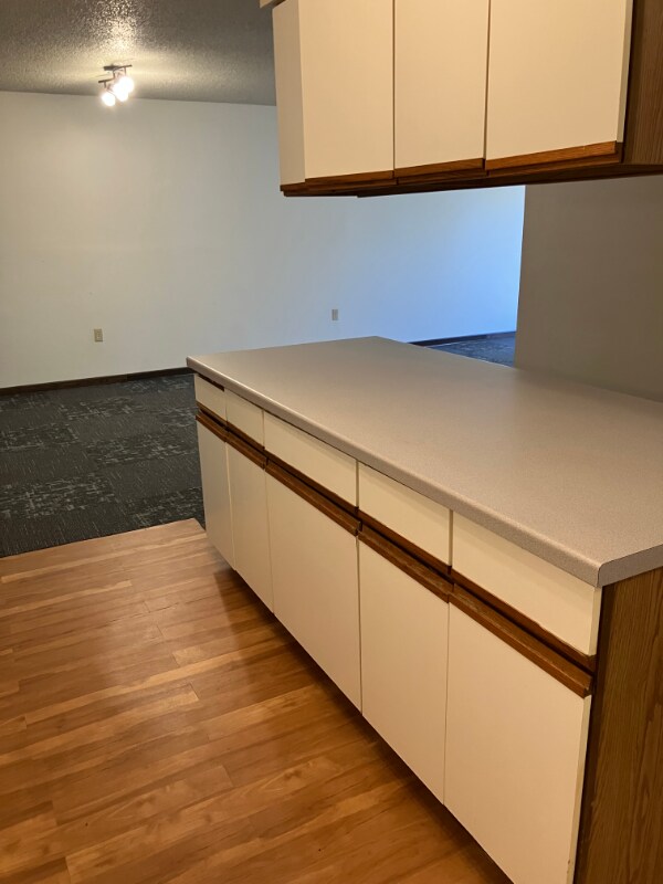 Building Photo - 803 Roundhouse Addition