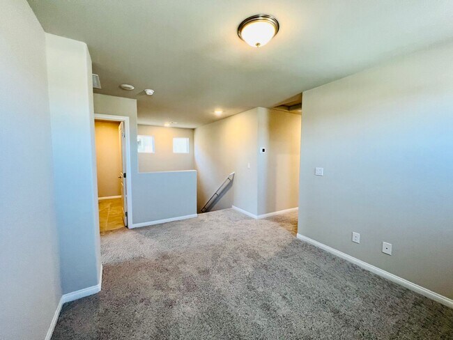 Building Photo - 4 Bedroom Home in Southern Highlands