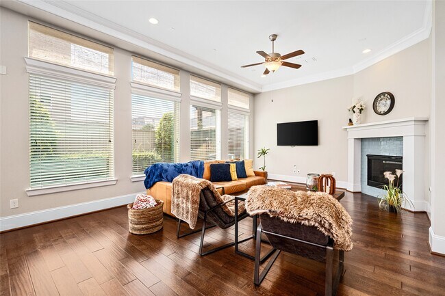 Building Photo - 1407 Devonshire Manor Ln