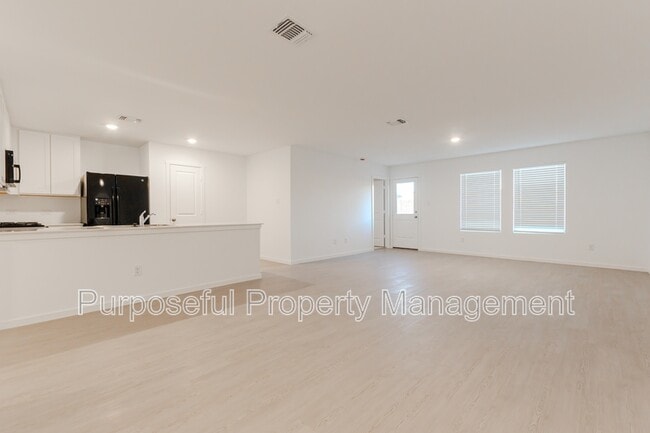 Building Photo - 3717 Los Cabos Dr