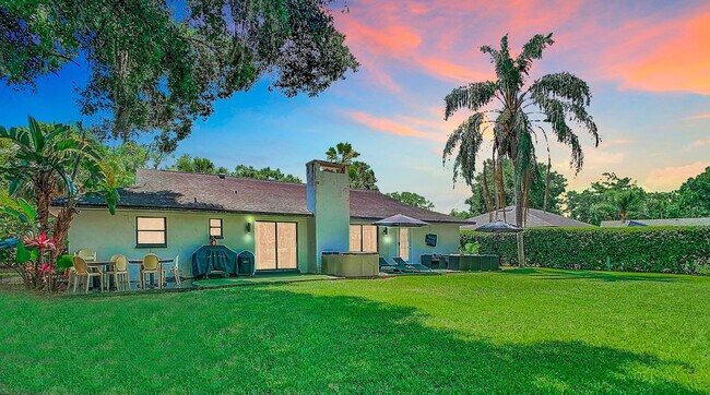 Building Photo - 5700 Saddlebrook Way