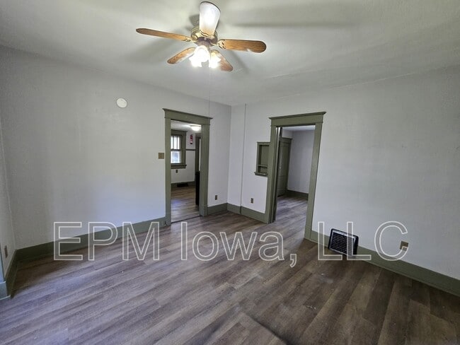 Building Photo - 1125 Ackermant St