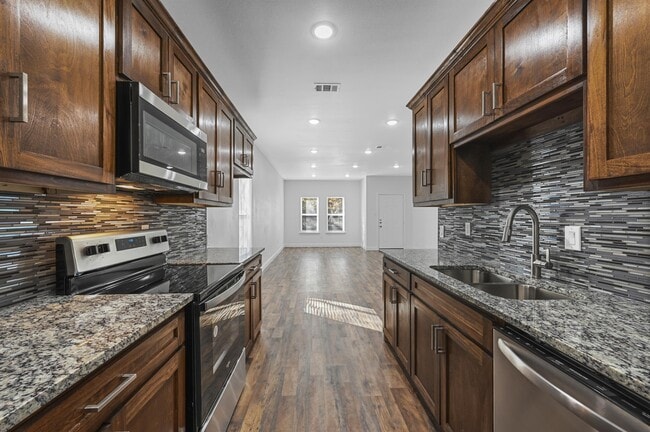 Building Photo - 129 Arapaho