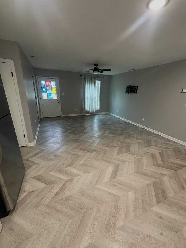 Building Photo - 3 Bed 2 Bath - Florence, AL (