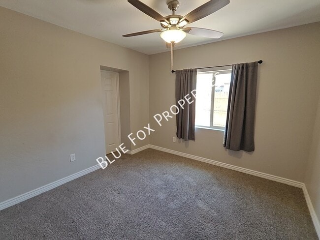 Building Photo - 619 S Highland Ave