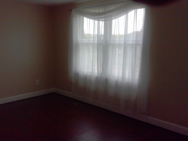 Building Photo - 10160 Asheville St